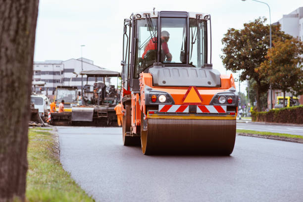 Best Driveway Paving Contractor  in Pulaski, TN